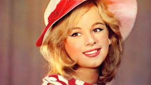 We did not find results for: Spanies Fwtografies Ths Alikhs Boygioyklakh Me Magio Sta Paraskhnia Tainiwn Eikones Bovary