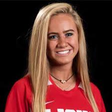 Leah Fish's Instagram, Twitter & Facebook