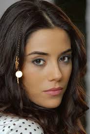 Cansu Dere Head Shot On This Brunette Braid Black Dotted White Shirt Pink Lips Deep Brown Eyes Unluler Guzellik Kadin