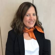 In the future, a bank that strives to ensure easy and smooth flow for its users should be easily accessible inside a vr/ar experience. Nicole Raphael Individualkundenberaterin Vr Bank Starnberg Herrsching Landsberg Eg Xing