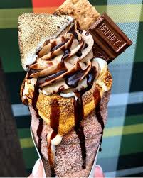 The Stackery Chimney Cakes On Instagram You Need S More Of This We Are Inside The Lodge Bryantparknyc Yummy Food Dessert Fun Desserts Delicious Desserts