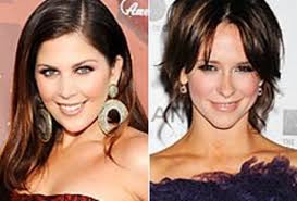 Hillary Scott Invites Jennifer Love Hewitt to 'Christmas'