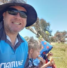 Long hive setup and management questions?