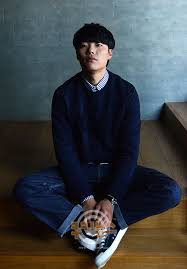 He has received much love and spotlight for his portrayal of jung hwan in the drama. ë¥˜ì¤€ì—´ Ryu Jun Yeol