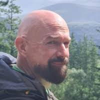 Darren Wolf's Instagram, Twitter & Facebook