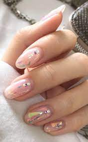 The Hottest Shattered Glass Nail Manicure Examples Glass Nails Glass Nails Art Belle Nails