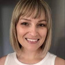 Dixie Durcan's Instagram, Twitter & Facebook