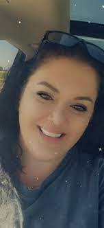 Amanda Brickner's Instagram, Twitter & Facebook