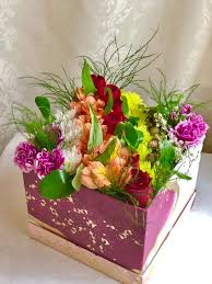 Florists, flower, flowers, wedding flowers, bouquets, kabloom, fruit baskets, funeral flowers, mothers day, valentines, easter, roses, plants, gourmet food baskets, tulips, orchids, daisies and more in greensboro, nc. Boxed Blooms Whitsett Florist Funki Flowers Gifts Llc Local Flower Delivery Whitsett Nc 27377