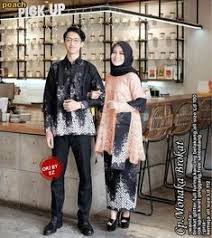 Dapatkan baju couple (baju kapelan) idamanmu dengan harga baju couple yang terbaik. Baju Couple Kondangan Untuk Anak Muda Couple Keren