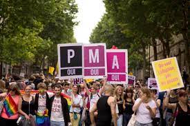 L'accès à la pma est actuellement inégalitaire en france, il exclut de facto les couples homosexuels et les femmes célibataires. G6jr Knjsa2wm