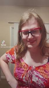 Alison Keener's Instagram, Twitter & Facebook