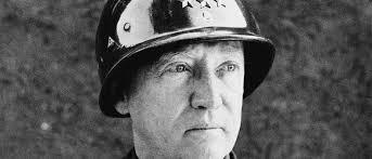 El General Patton: un ensayo sobre una figura excéntrica
