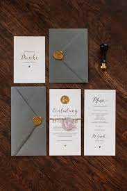 Die offizielle ankündigung ihrer vermählung ist ein wichtiger schritt in der organisation ihrer hochzeit. Einladungskarten Hochzeit Mit Palmen Und Gold Einladung Goldene Hochzeit Aus Buttenpapier Mit Goldfolie Zusatzlich Haben Wir Neun Individuell Gestaltete Textvorlagen Fur Dich