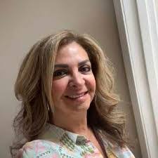 Pamela Slagle's Instagram, Twitter & Facebook