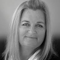 Debra Novak's Instagram, Twitter & Facebook