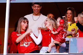Taylor Swift and Brittany Mahomes debut BFF handshake at Travis Kelce's game