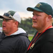 Head coaches enjoy experience at their side