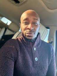 Earl Moorman's Instagram, Twitter & Facebook