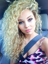 Tight Curls One Of These Days Just For Fun Rollers And Hours Of Time Lets Go Lol Curly Hair Styles Curly Hair Styles Naturally Tumblr Hair