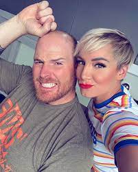 Minnesota, united states on the 23 march 1985she is the daughter of her father,tim mattek and mother, heidi bethanie mattek sands husband,affair,boyfriend,dating. Bethanie Mattek Sands Relationship Tip Establish Dominance In Your Household By Staring At Your Husband While You Unplug His Phone From The Charger And Plug Your Own In Gamesetmattek Thesandstormpodcast