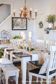 Gold And Crystal Holiday Table Setting Town Country Living Holiday Table Settings Home Decor