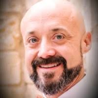 1900+ perfiles de «Felton