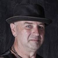 Razzmattazz,discographie,Tom Schaupp,Timothy Toing,Matthew Sting,Wolle  Heieck,Ulf Gokeler,Peter Ucik,Alex Palma,Michael 'Bad Mike' Bösinger,Tommy  Wiegand,line-up, biographie, photos, facebook,site officiel