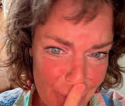 Lizzie Bean (@phucketsandrainbows) • Instagram photos and videos