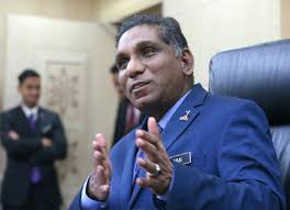 Auditors ernst & young (af 0039) chartered accountants level 23a, menara milenium jalan damanlela pusat bandar damansara 50490 kuala lumpur malaysia tel : Ekonomi Negara Kukuh Tidak Berdepan Masalah Mohd Irwan