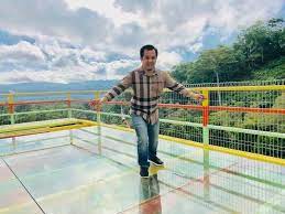 Di tenom terdapat beberapa buah air terjun tempat berkelah iaitu air terjun kalang air terjun amboi sapong dan baru jumpa. Awal Bah Satu Lagi Tempat Menarik Di Tenom Sabah Jom Facebook
