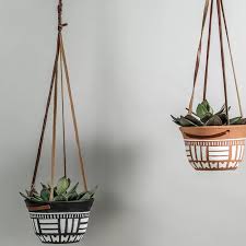 Bridewell Terracotta Hanging Planter In 2020 Hanging Planters Terracotta Planter Planters