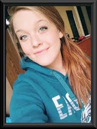 Victoria Bean's Instagram, Twitter & Facebook