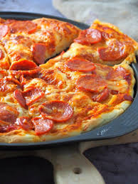 Homemade Pepperoni Pizza Woman Scribbles In 2020 Pepperoni Pizza Pepperoni Homemade Pepperoni Pizza