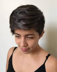 Perfect for the asian bone structure, the straight short hairstyle for asian women gives a classic look whilst still rocking short hair. The Top 15 Short Haircuts For Asian Girls Trending In 2021