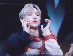Woong, donghyun, woojin, and daehwi. Ab6ix Woong Gif Ab6ix Woong Jeon Woong Discover Share Gifs