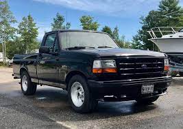 Originally offered in black or red, the color white was added for 1994 and 1995. Used 1995 Ford F 150 Svt Lightning For Sale With Photos Cargurus