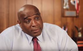 Former CCSD official agrees to retroactive suspension of teaching  certificate