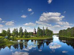 Οι κάτοικοι της φινλανδίας είναι χαμογελαστοί και καλοσυνάτοι, σε πλήρη αντίθεση με τις θερμοκρασίες της χώρας. Filandia A8hnorama Travel