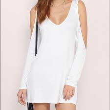 Hp Tobi Dress Missy Dress Ivory White Host Pick Brand New Never Worn Size Extra Small New With Tags Missy Dresses Tobi Dresses Open Sleeve Dress