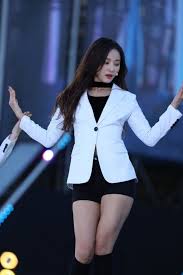 momolandのヨヌ yeonwoo の脚が強烈にエロい画像 59pics 脚フェチ天国 연예인