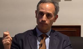 Durante el informe técnico diario de coronavirus en méxico, lópez gatell ofreció un resumen del parte médico de los síntomas que presenta el mandatario; Coronavirus Lopez Gatell En Mexico Queremos Un Balance Entre Proteger La Salud Y A Las Economias Mas Debilitadas Sociedad El Pais