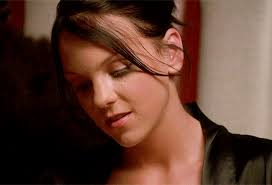 CLASSICHORRORBLOG — onemissedcall: Anna Faris as Polly in MAY (2002)