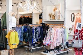 places to shop on 17th avenue s.w.