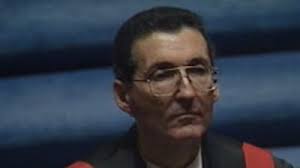 CyberSmokeBlog.blogspot.com: How do you get rid of a judge in Manitoba or  can you?