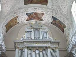 Opis w wikipedii (nowe okno) — lista cmentarzy. Kosciol Sw Piotra I Pawla Wilno Vilnyus Vilnius Vilniaus Litwa Lithuania Youtube