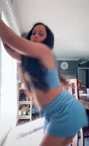 He really enjoyed quoting his mother's famous line, life is like a box of chocolates, you never know what you're gonna get. Teen Mom Jenelle Evans Shows Off Midriff And Twerks In Sexy Tiktok Dance To Christmas Music After Recently Working Out