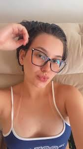 Thainá Mezadri (@thainakuhl) • Instagram photos and videos