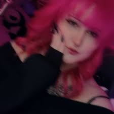 Ron(nie) (@catsforever)