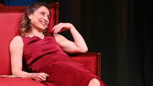 Υπενθυμίζεται ότι μέχρι σήμερα πρόεδρος της. Telos To Bob H Megalh Allagh Sta Mallia Ths Eydokias Roymeliwth Egine Koritsaki Bovary